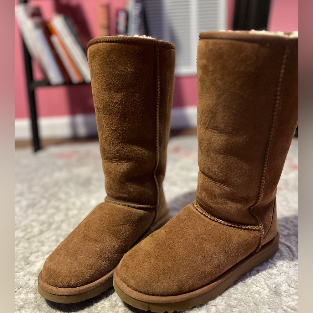 UGG boots Size 7